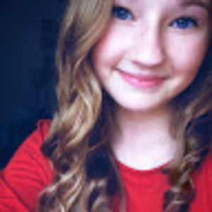 Meet your Posher, Alexandra